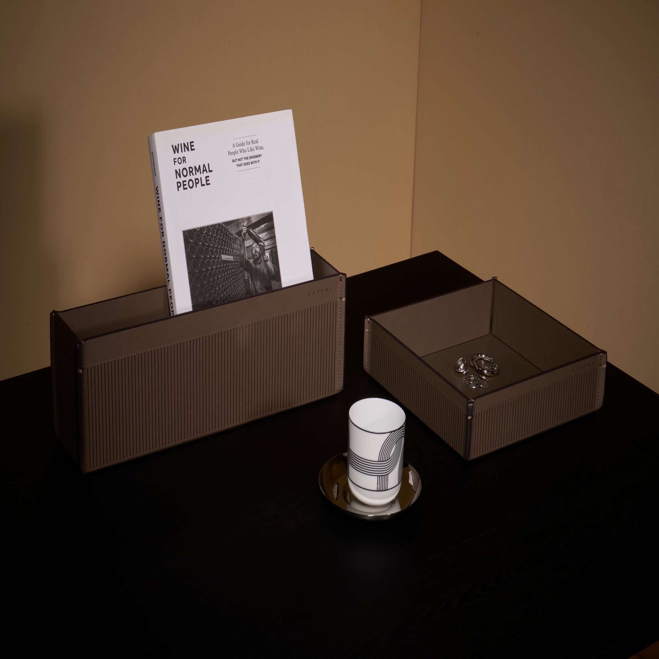 Tuo Xu Series Square Box