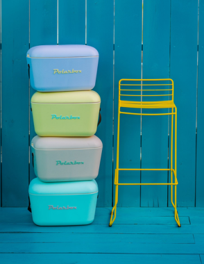 صندوق تبريد أصفر من بولار بوكس ​​مع حزام أزرق سماوي - ٢٠ لترًا