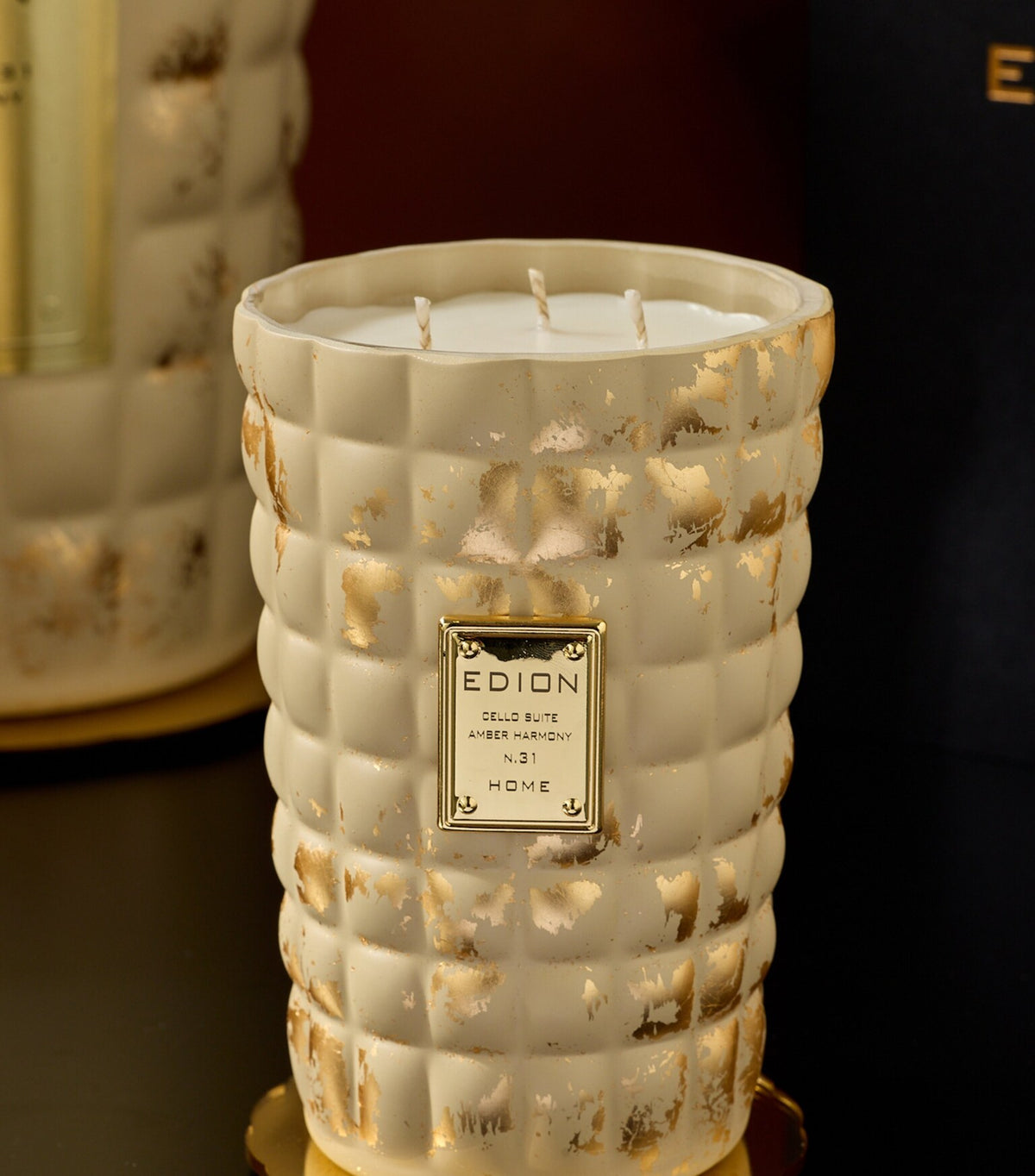31 Amber Harmony 300g Scented Candle