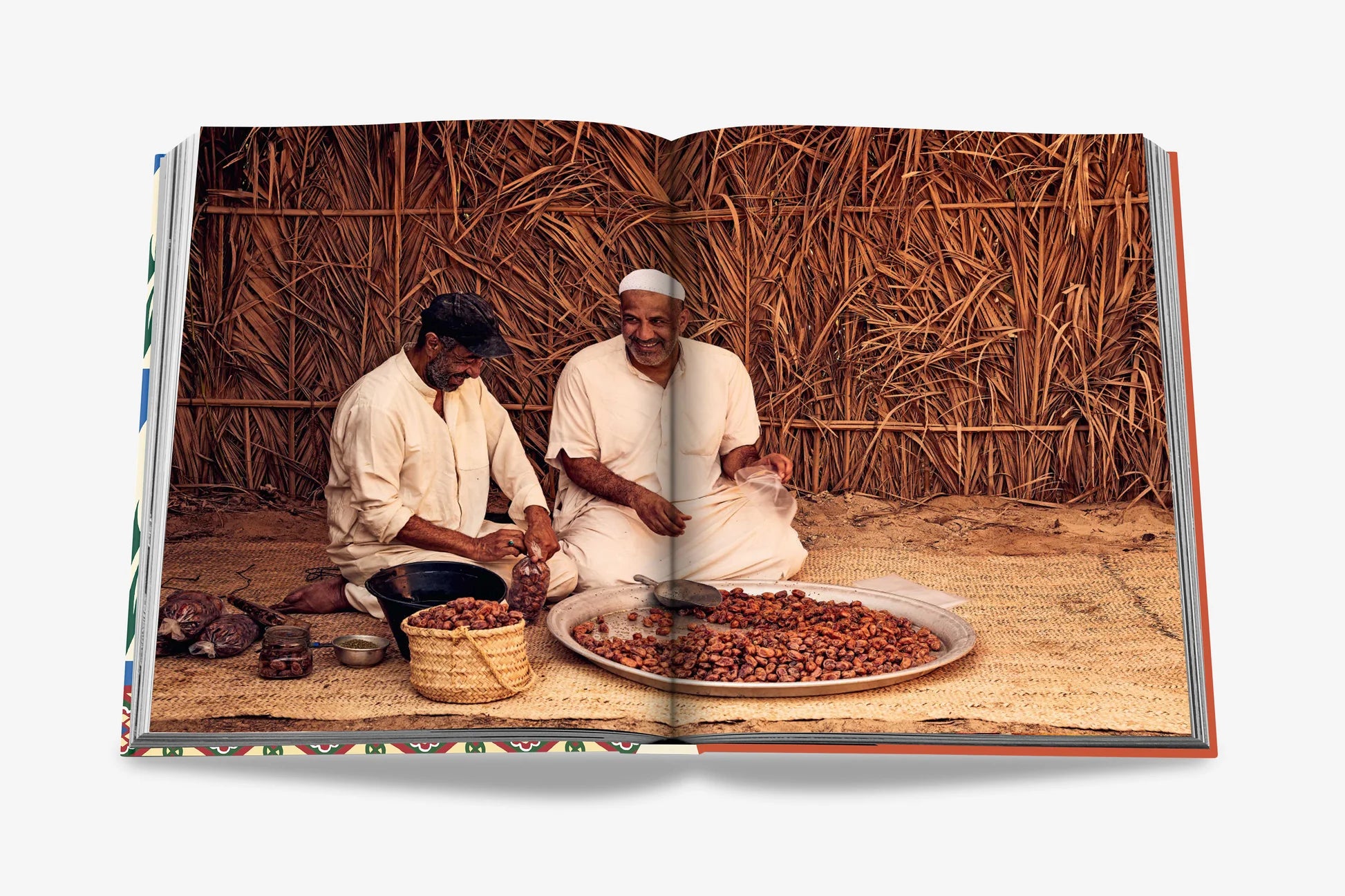 أسولين - التمور السعودية: صورة لكتاب الفاكهة المقدسة