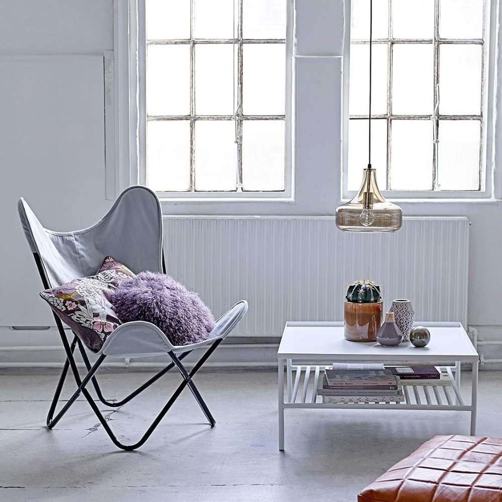 وسادة من فرو الحمل باللون الأرجواني من بلومينغفيل