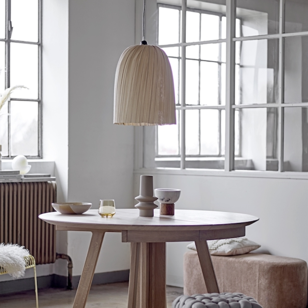 BLOOMINGVILLE White Bowl with Wooden Base