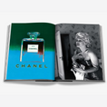 تحميل الصورة إلى عارض المعرض، مجموعة ASSOULINE Chanel المكونة من ثلاثة كتب: أزياء، مجوهرات، عطور
